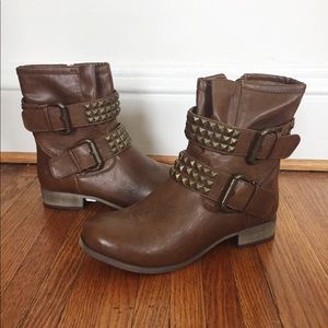 NWT Mia Engineer Boots